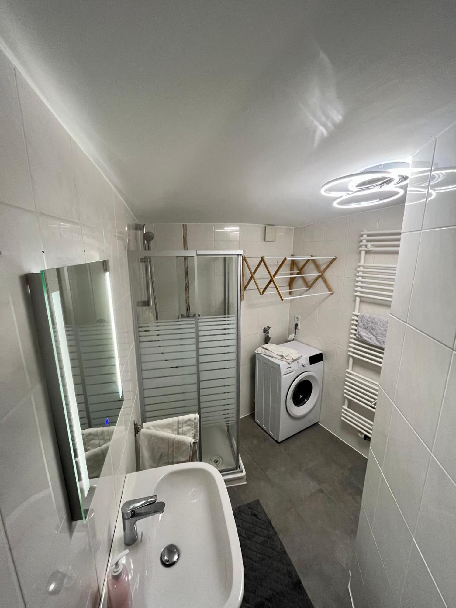 Apartamento Gemuetliches Ferienhaeuschen Neumünster Exterior foto